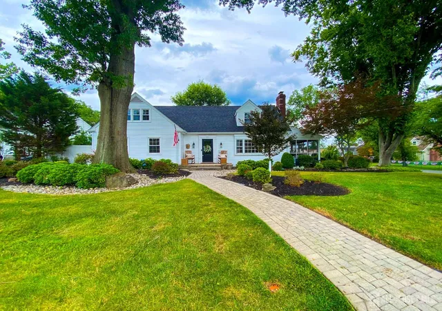 Homes for sale in South Plainfield, NJ | 608 E Hendricks Blvd E, South Plainfield, NJ 07080 | MLS# 2700605R