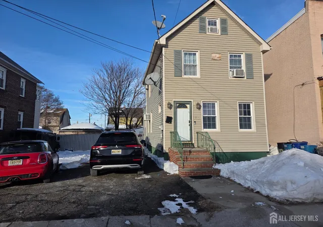 1st image of 20 Lincoln Ave, Carteret, NJ 07008 | MLS# 2703515R