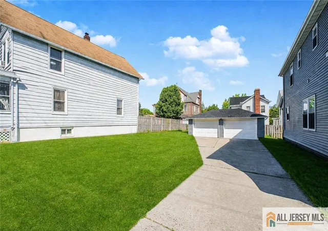 Homes for sale in South Amboy, NJ | 208 Catherine St, South Amboy, NJ 08879 | MLS# 2661923M