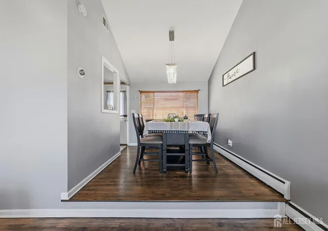 Photo 4 of Single family home for sale at 4 Dunlap Dr, Parlin, NJ 08859 | MLS# 2616350R | Listing updated on 2026-09-20