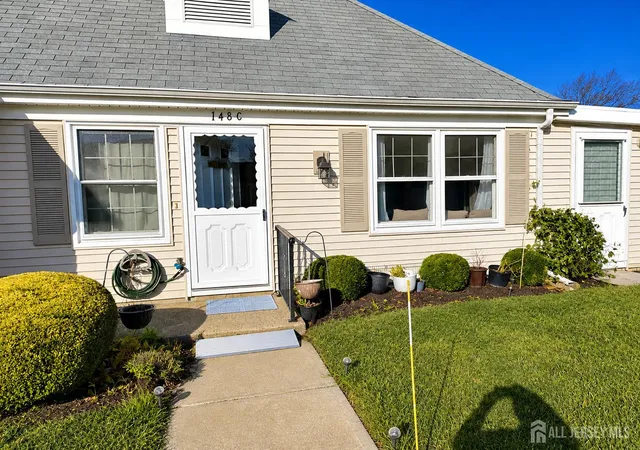 22nd image of 148 Old Nassau Rd #C, Monroe Township, NJ 08831 | MLS# 2615040R