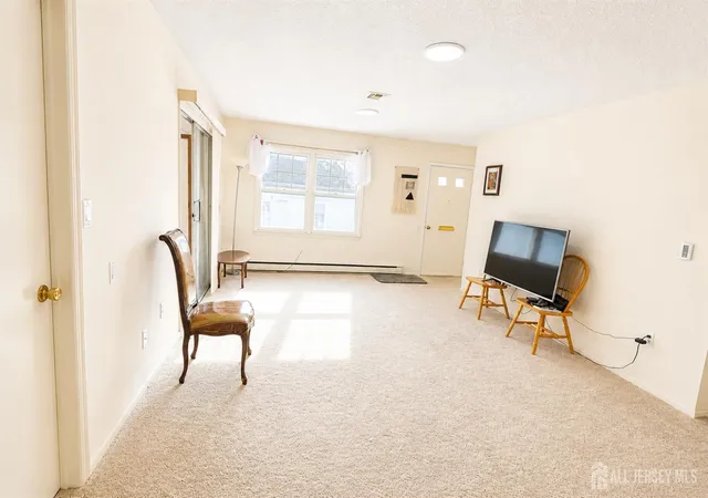 4th image of 148 Old Nassau Rd #C, Monroe Township, NJ 08831 | MLS# 2615040R