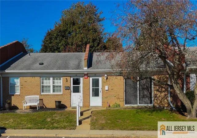Photo 1 of Condo for sale at 46 Breeze Ct, Brick, NJ 08724 | MLS# 2770835M | Listing updated on 2026-10-28
