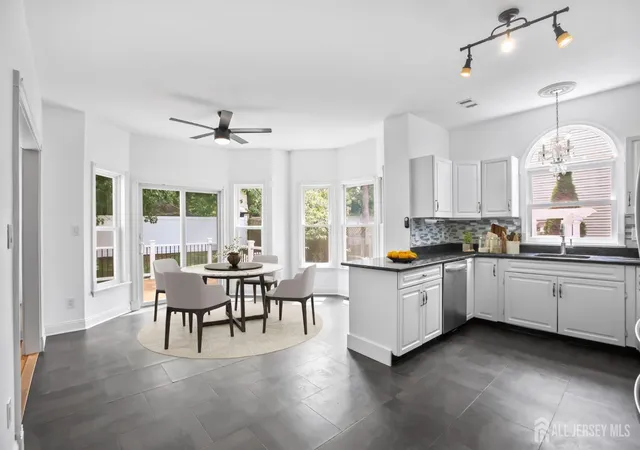 4th image of 4 Claire Ct, Matawan, NJ 07747 | MLS# 2703544R