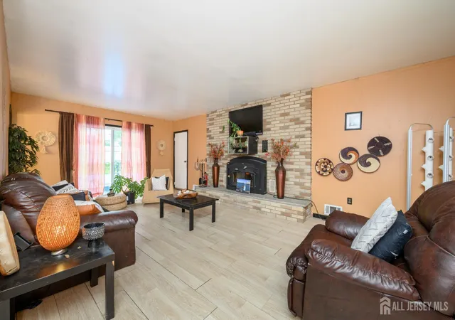 3rd image of 95 Balch Ave, Piscataway, NJ 08854 | MLS# 2616231R