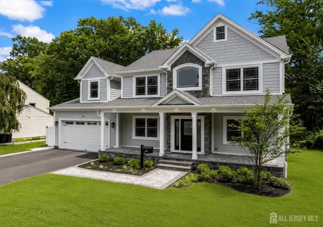 3rd image of 118 Cambridge Rd, Westfield, NJ 07090 | MLS# 2612564R