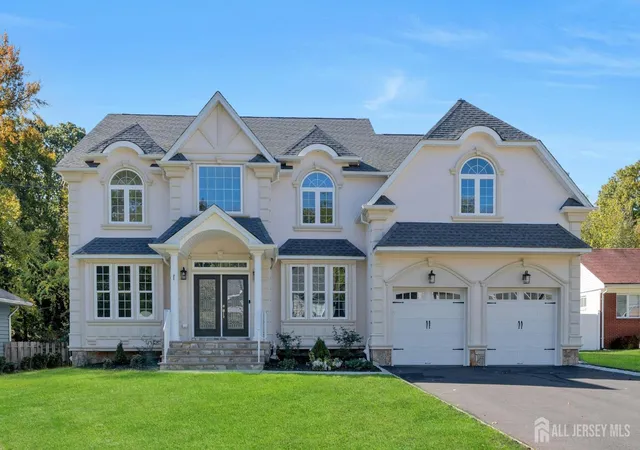 1st image of 21 King St, Edison, NJ 08820 | MLS# 2617702R