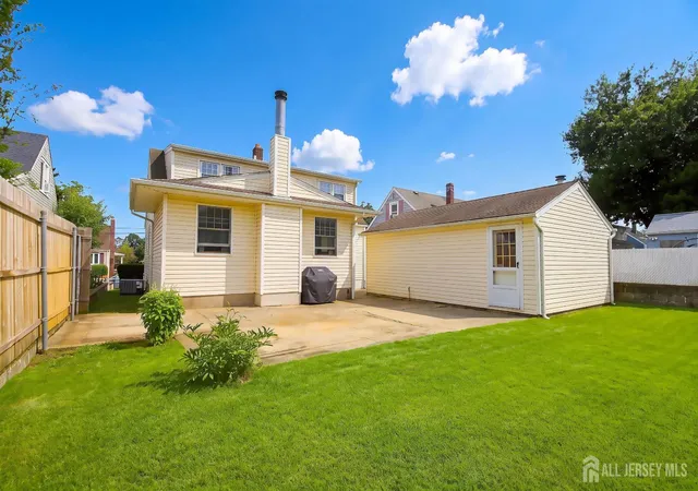 Photo 3 of Single family home for sale at 180 Gabriel Ter, South Amboy, NJ 08879 | MLS# 2703061R | Listing updated on 2026-09-15