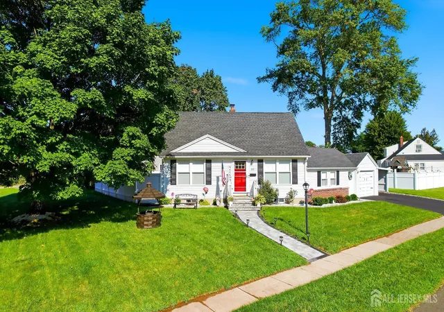 Photo 4 of Single family home for sale at 52 Leeds Dr, South Plainfield, NJ 07080 | MLS# 2703154R | Listing updated on 2026-09-15