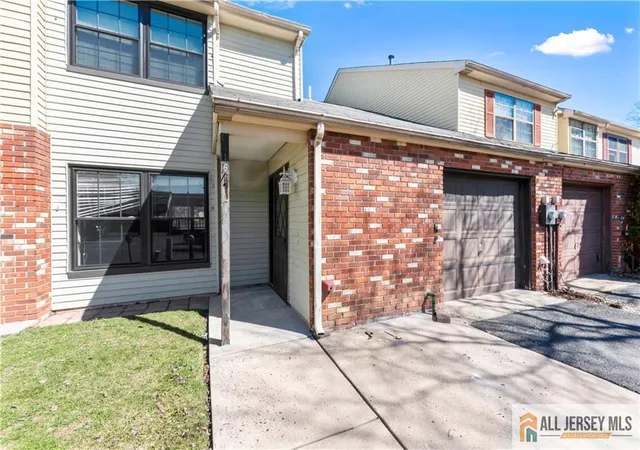 3rd image of 16 Adams Ct, East Brunswick, NJ 08816 | MLS# 2661449M