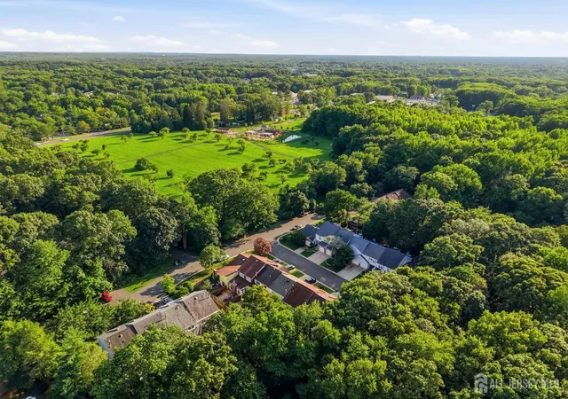 33rd image of 6 Killington Ct, Old Bridge, NJ 08857 | MLS# 2701169R