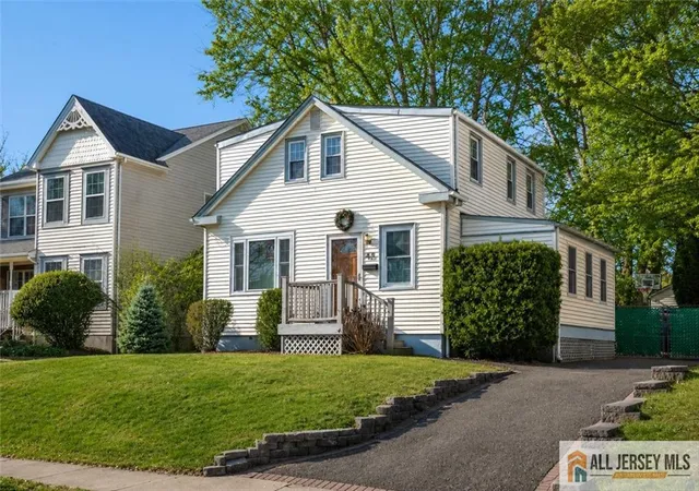 Homes for sale in Metuchen, NJ | 45 Homer Pl, Metuchen, NJ 08840 | MLS# 2662015M