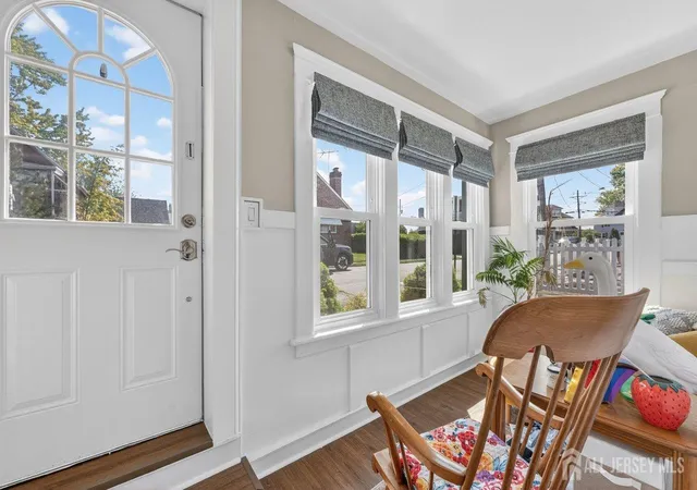 Photo 3 of Single family home for sale at 11 Mary Ave, Fords, NJ 08863 | MLS# 2615451R | Listing updated on 2026-09-28