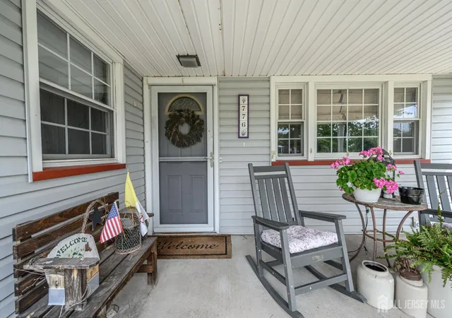 2nd image of 776 Harrell Ave, Woodbridge, NJ 07095 | MLS# 2702605R