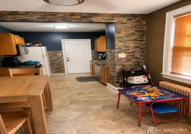 Photo 3 of Single family home for sale at 148 Pineview Ter #50, Plainfield, NJ 07062 | MLS# 2703301R | Listing updated on 2026-08-26
