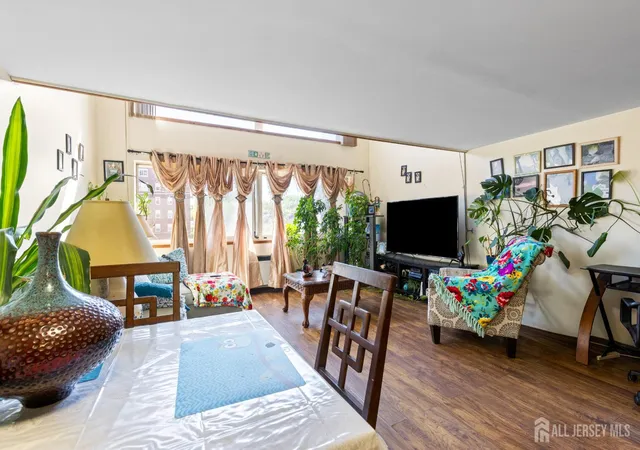 4th image of 40 Fayette St #26, Perth Amboy, NJ 08861 | MLS# 2702724R