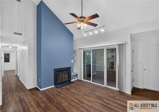 Photo 4 of Condo for sale at 2204 Aspen Dr, Plainsboro, NJ 08536 | MLS# 2770380M | Listing updated on 2026-09-13