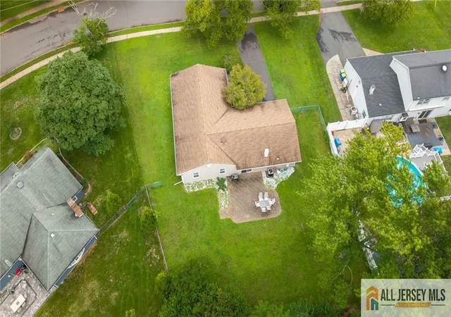 29th image of 32 Lebed Dr, Somerset, NJ 08873 | MLS# 2770223M