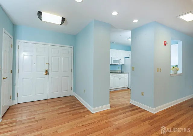 4th image of 2033 Windrow Dr, Princeton, NJ 08540 | MLS# 2614699R
