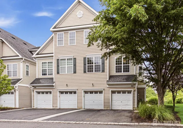 Photo 3 of Townhouse for sale at 99 Swing Brg Ln, South Bound Brook, NJ 08880 | MLS# 2700067R | Listing updated on 2026-09-08