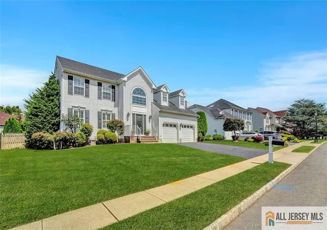 Photo 2 of Single family home for sale at 23 Constitution Way, South River, NJ 08882 | MLS# 2660399M | Listing updated on 2025-10-21