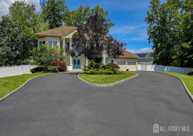 Homes for sale in Old Bridge, NJ | 376 Morristown Rd, Old Bridge, NJ 07747 | MLS# 2618033R