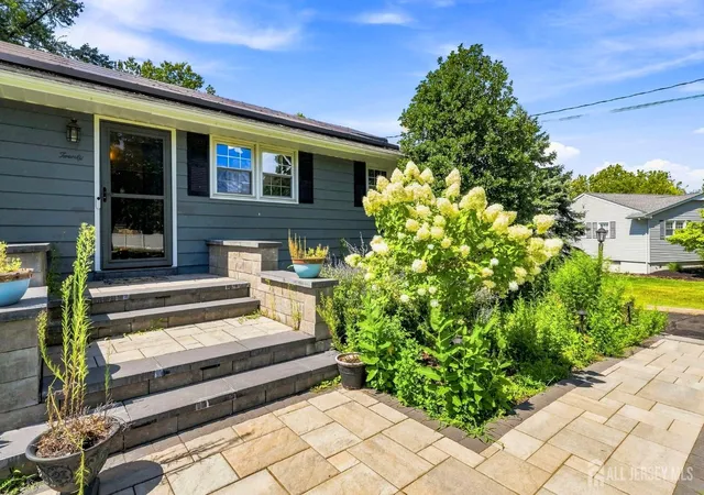 3rd image of 20 Claremont Dr, Hillsborough, NJ 08844 | MLS# 2702945R