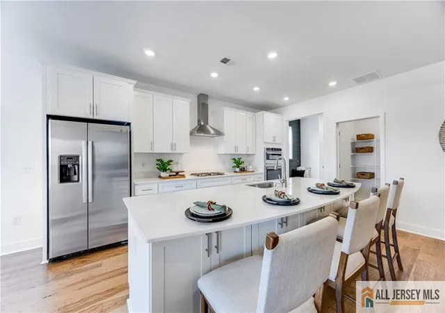 Photo 3 of Single family home for sale at 2 Wembley Ct, Piscataway, NJ 08854 | MLS# 2661510M | Listing updated on 2026-04-05