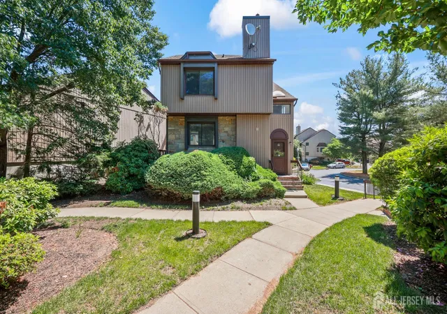 1st image of 89 Diamond Ln, Old Bridge, NJ 08857 | MLS# 2616617R