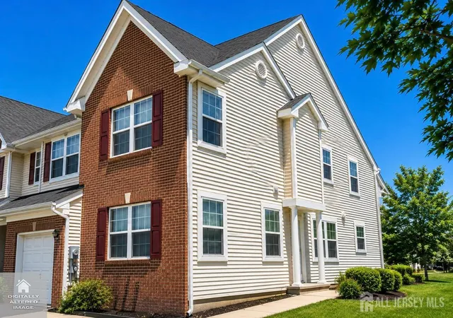 1st image of 216 Alder Ct, New Brunswick, NJ 08901 | MLS# 2702072R