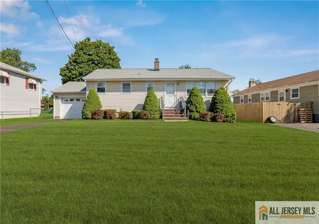 Photo 1 of Single family home for sale at 114 Hamilton Blvd, Piscataway, NJ 08854 | MLS# 2660420M | Listing updated on 2025-11-20