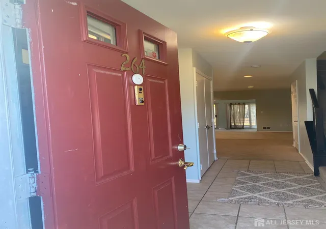 2nd image of 264 Palombi Ct, East Brunswick, NJ 08816 | MLS# 2615097R