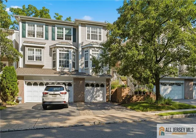 2nd image of 47 Lambiance Ct, Highland Park, NJ 08904 | MLS# 2770166M