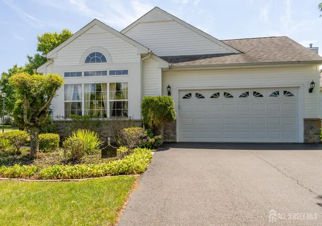 Photo 2 of Single family home for sale at 102 San Marco Rd, Monroe Township, NJ 08831 | MLS# 2702305R | Listing updated on 2026-09-27