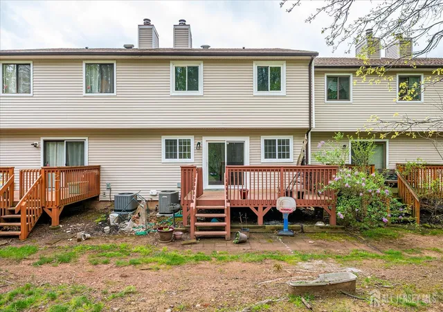 33rd image of 12 Tulip Ct, Edison, NJ 08820 | MLS# 2617828R