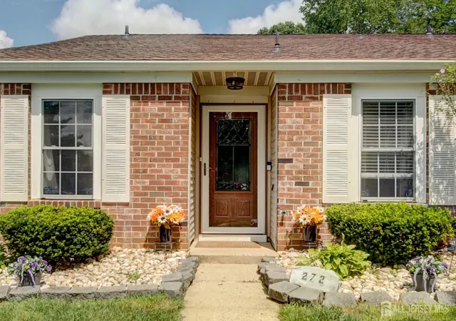 2nd image of 272 Bishop Ct, Old Bridge, NJ 08857 | MLS# 2703037R