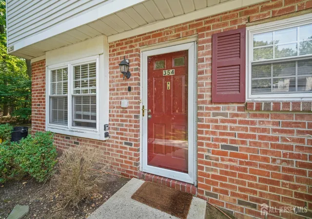5th image of 354 N Mcdowell Dr, East Brunswick, NJ 08816 | MLS# 2702937R