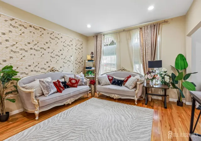 Photo 3 of Single family home for sale at 489 Plainfield Rd, Edison, NJ 08820 | MLS# 2616710R | Listing updated on 2026-08-10