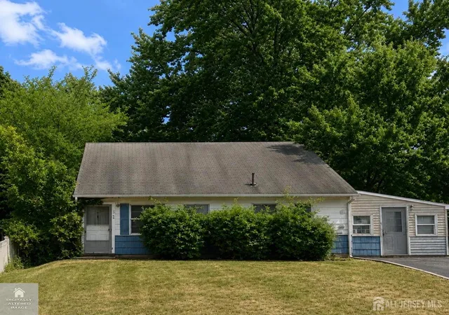 1st image of 52 Pinetree Dr, Parlin, NJ 08859 | MLS# 2702158R