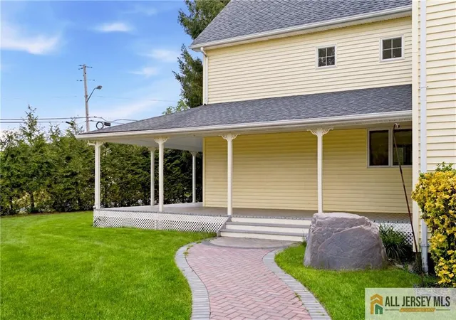 4th image of 226 Gravel Hill Rd, Monroe Township, NJ 08831 | MLS# 2770149M