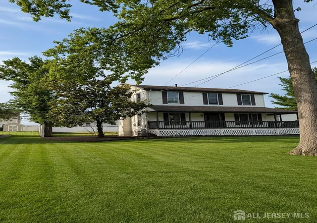 Homes for sale in Piscataway, NJ | 980 Gates Ave, Piscataway, NJ 08854 | MLS# 2700631R