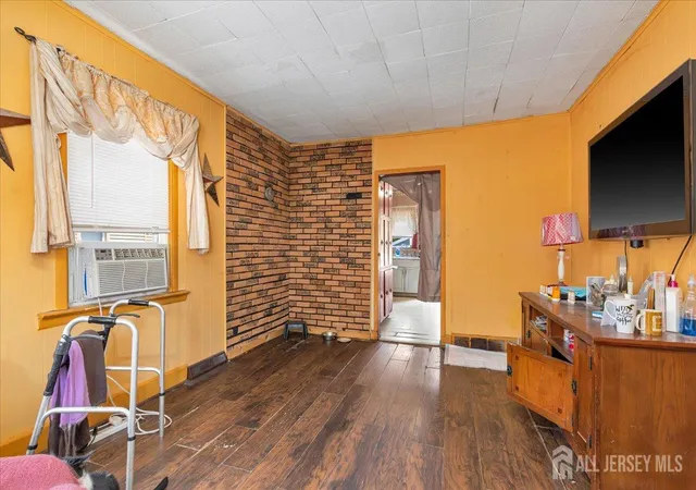 2nd image of 1853 W 5th St W, Piscataway, NJ 08854 | MLS# 2700967R