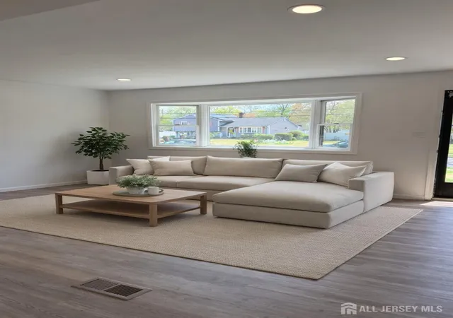 2nd image of 606 Willow Ave, Piscataway, NJ 08854 | MLS# 2614101R