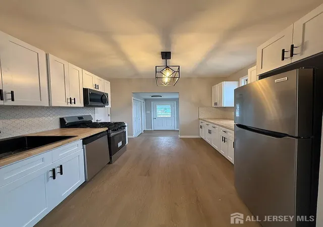 Homes for sale in National Park, NJ | 814 Hessian Ave, National Park, NJ 08063 | MLS# 2700090R
