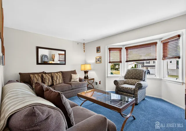 Photo 4 of Single family home for sale at 21 Sulliman Rd, Edison, NJ 08817 | MLS# 2618369R | Listing updated on 2026-07-23