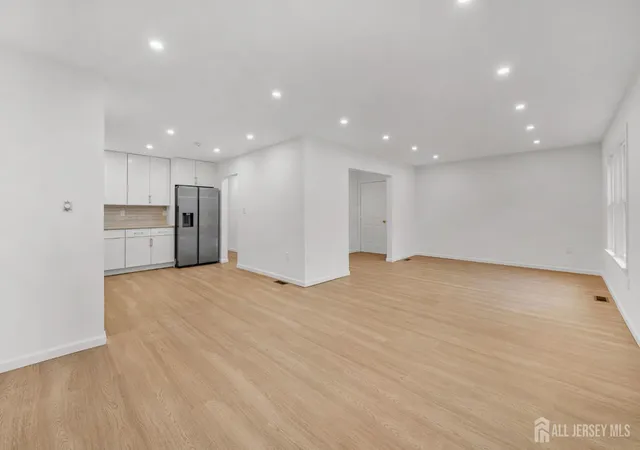 Photo 3 of Condo for sale at 29 Hillsborough Dr #B, Monroe Township, NJ 08831 | MLS# 2703652R | Listing updated on 2026-08-31