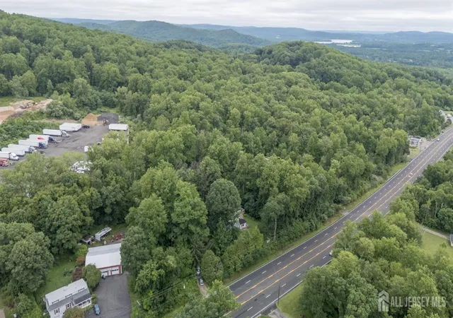 47th image of 1097 State Route 173, Bloomsbury, NJ 08804 | MLS# 2700805R