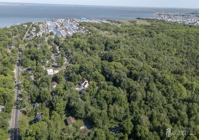 3rd image of 50 Bonita Rd, Waretown, NJ 08758 | MLS# 2616724R