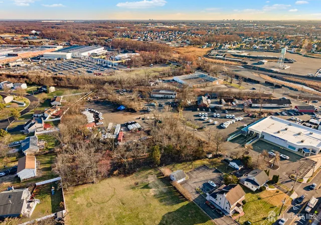 4th image of 128 Oak Tree Ave, South Plainfield, NJ 07080 | MLS# 2506481R