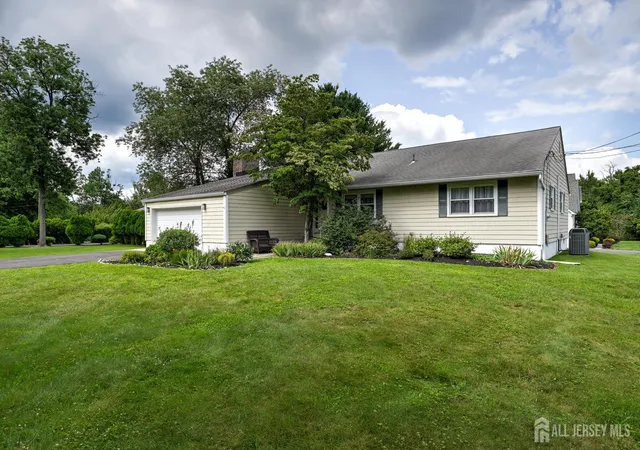 2nd image of 29 1st St, Somerset, NJ 08873 | MLS# 2702189R